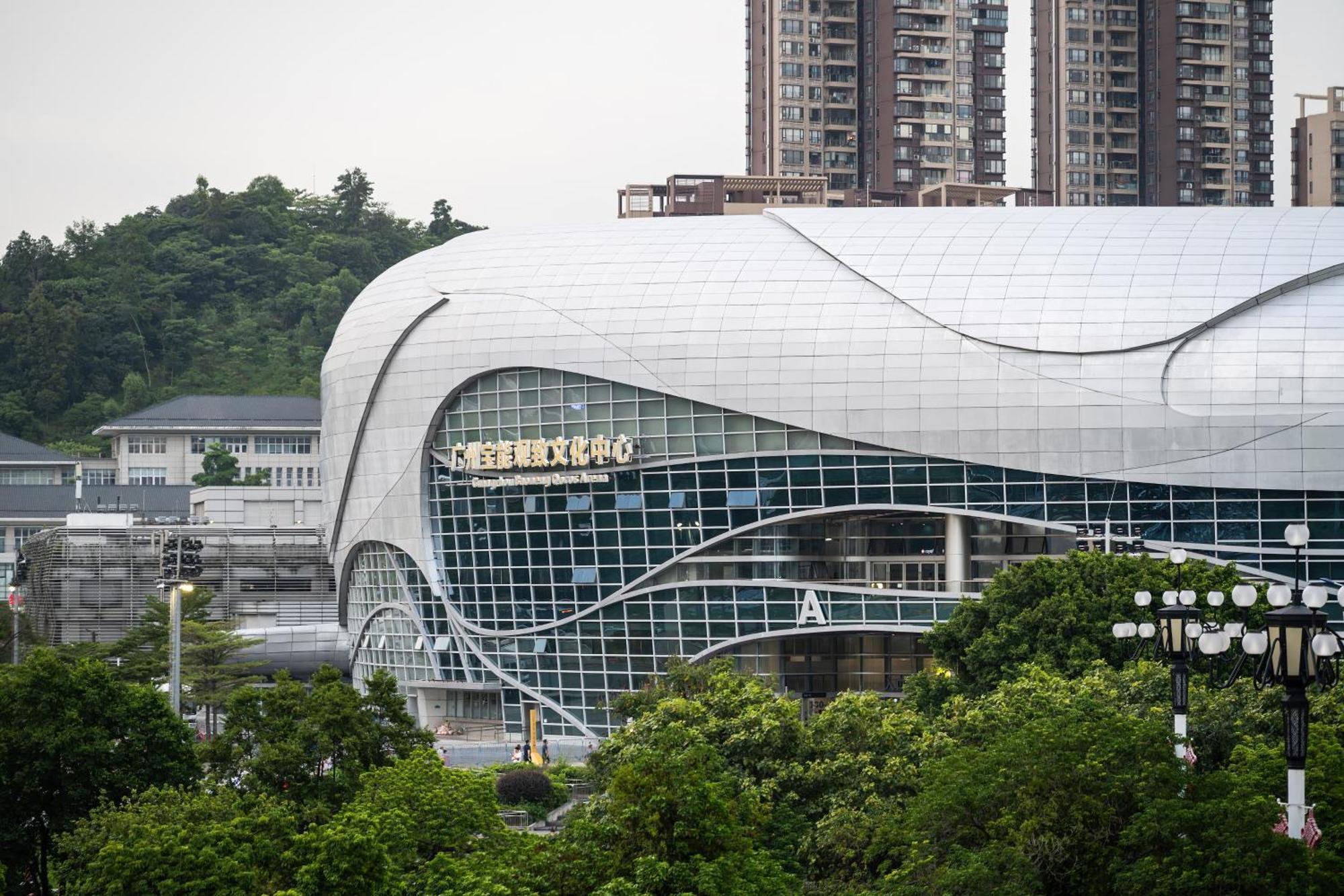 Livetour Hotel Luogang Science City Гуанчжоу Экстерьер фото